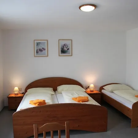 Gaestezimmer Am Bauernhof Penzion Behamberg