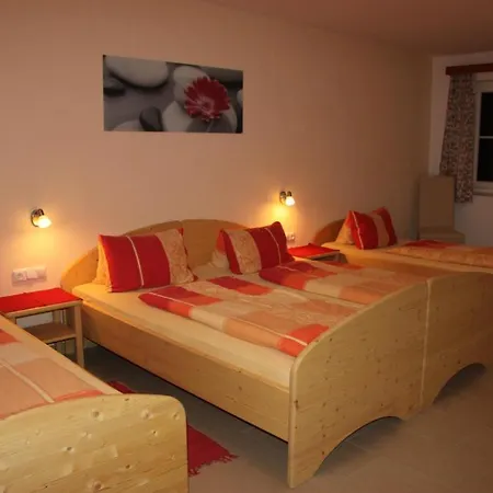 Penzion Gaestezimmer Am Bauernhof 3*